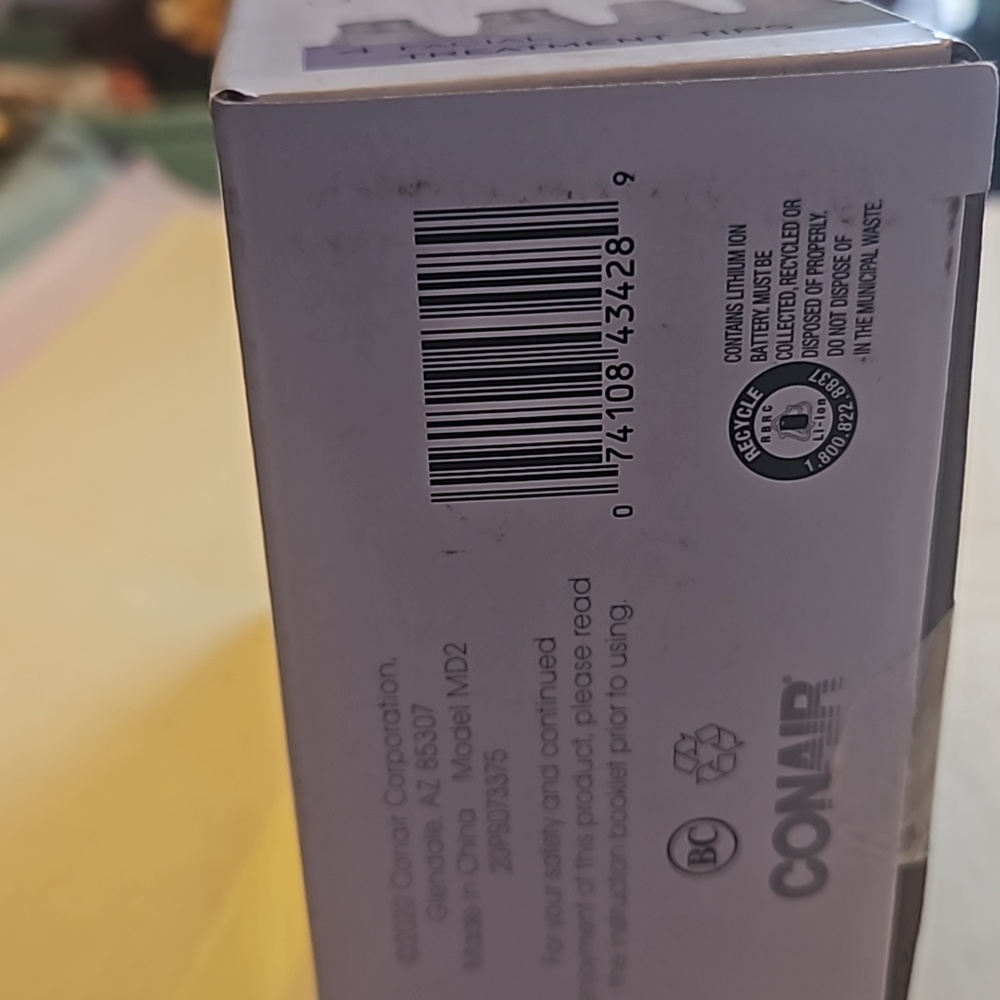 Conair, Microdermabrasion beauty tool - Picture 8 of 11